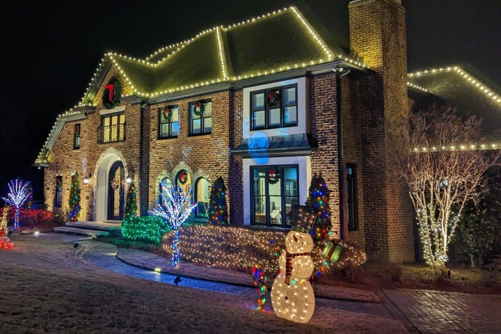 Christmas Light Installation Servie Hoover AL 15